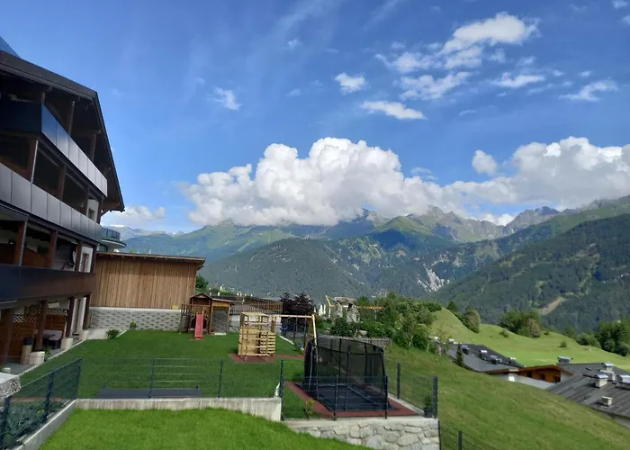 Haus Brigitte Πανσιόν Serfaus