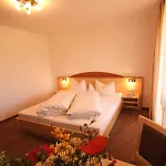 Haus Brigitte Гостевой дом 3*