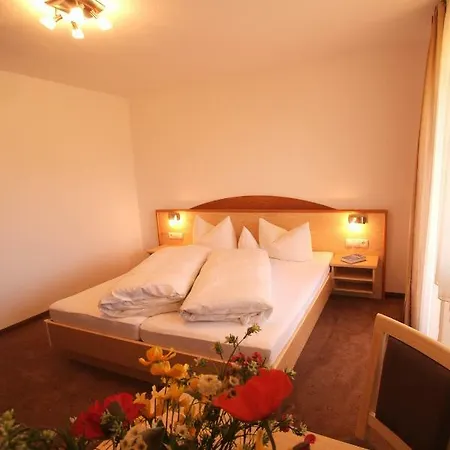 Haus Brigitte ゲストハウス 3*